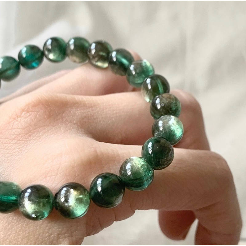 Rare Green Lepidolite 10 mm Bracelet Ultra High  Rare Green Gem Lepidolite Bracelet 10 mm for Healing, Worry, Dependency - รูปที่ 6