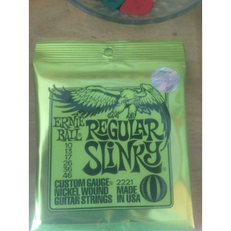 Ernie ball 10 ของแท้มีสติ๊กเกอร์ย่งเส็ง (ลด10%)