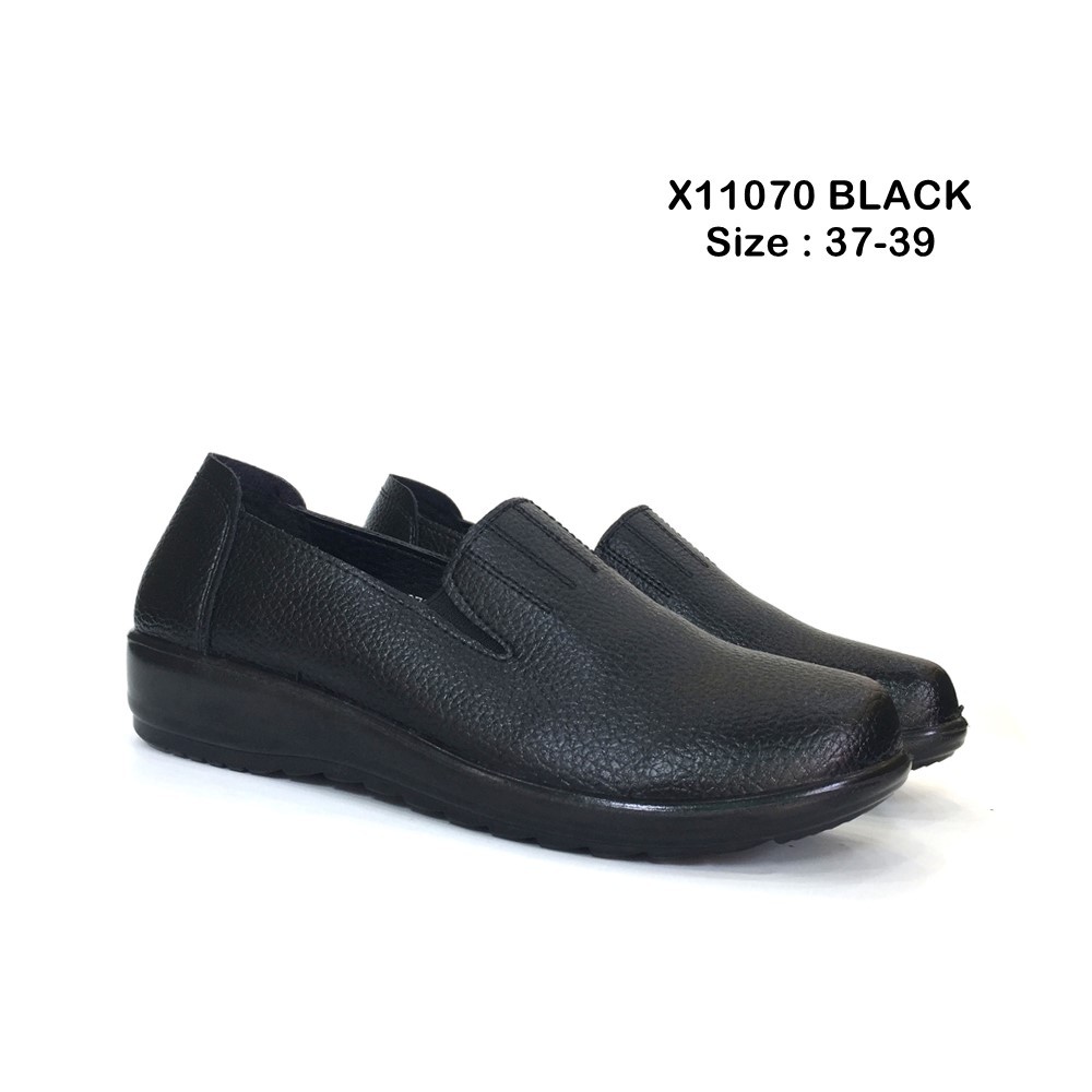 OXXO รองเท้าคัชชูส้นเตี้ย เพื่อสุขภาพหนังนิ่ม ส้นเตารีด oxxo พี้นสูง1.3 นิ้ว ใส่สบาย X11070