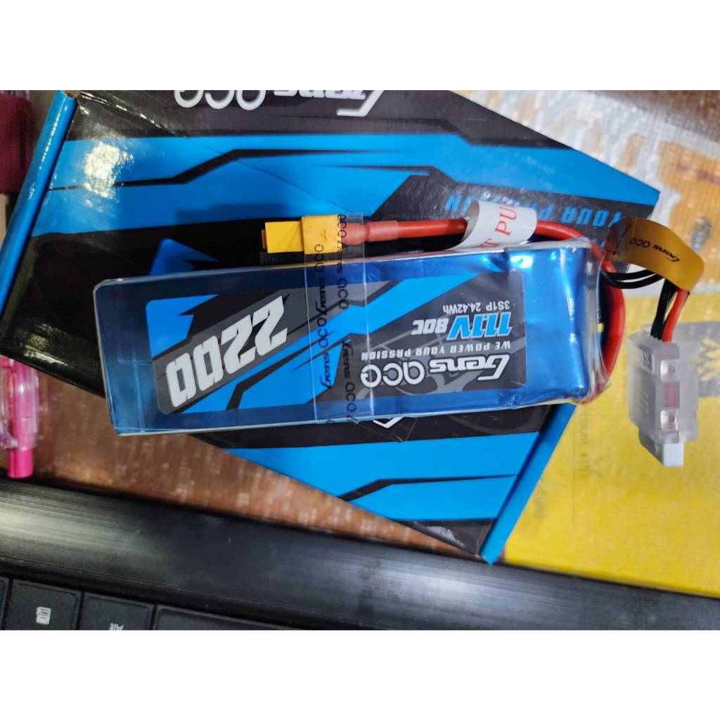 แบตลิโพGens ace 2200mAh 11.1V 80C 3S1P Lipo Battery Pack with XT60 Plug