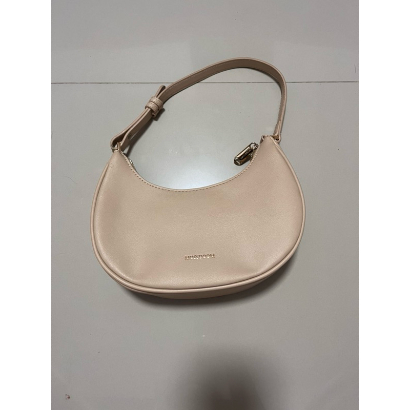 กระเป๋า mosdoom มือสอง