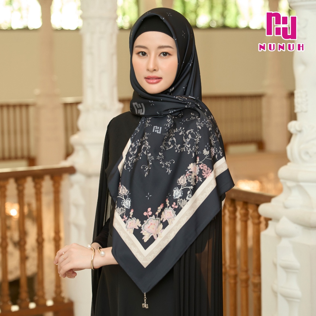 NUNUH ALLAMANDA ผ้าคลุมผมฮีญาบมุสลิม  แบบผ้าพันเหลี่ยม (PP)