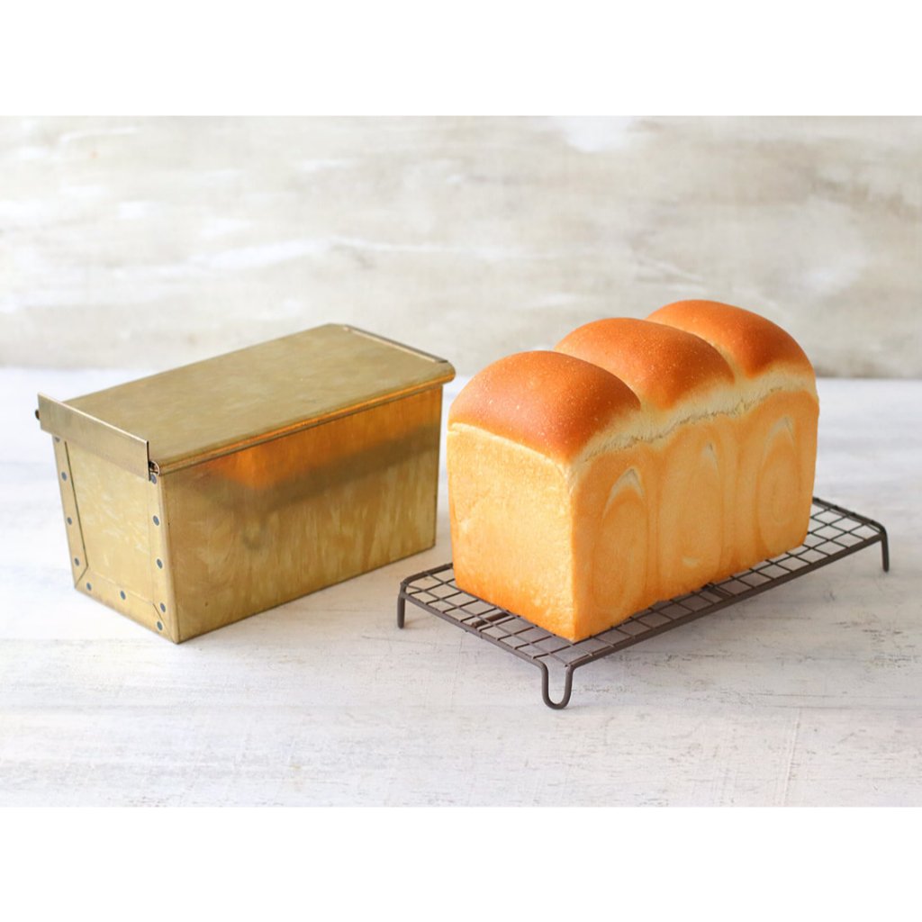 Matsunaga Seisakusho Bread Loaf พิมพ์ขนมปังสีทอง ขนาด 1 โลฟ พิมพ์ขนมปังญี่ปุ่น