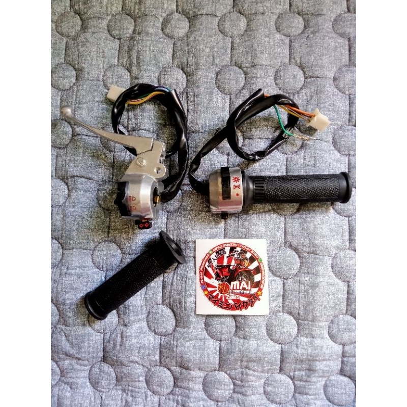 ปะกับสวิตช์ไฟ ซ้าย-ขวา ครัชมือ monkey gorilla