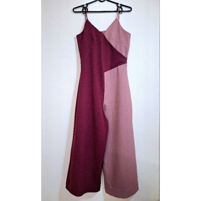 จั๊มสูททูโทน งานป้าย 20'October