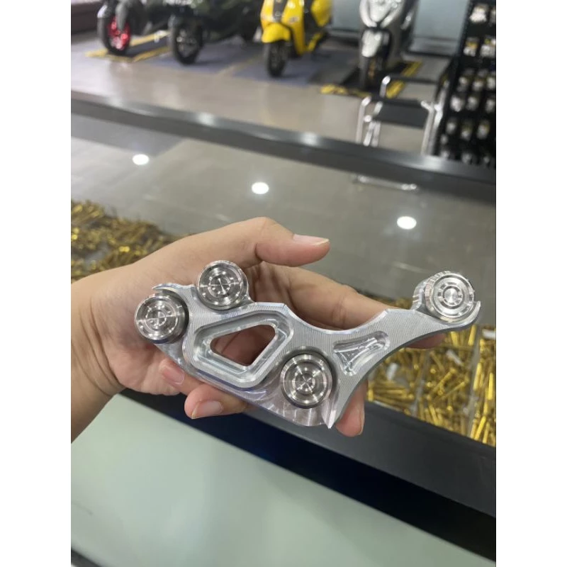 น๊อตกันขโมยปั๊มหน้า GIORNO/Wave/forza 350/XMAX/LEAD/PCX160/ADV160/Grand/MIO/NOUVO thumbnail 8