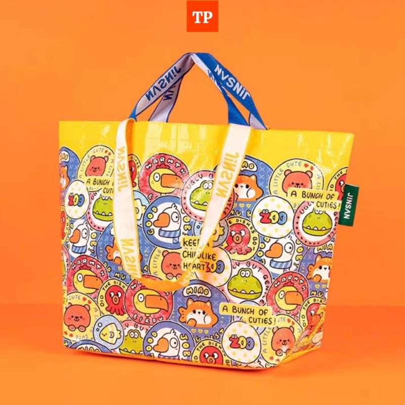 ร้านไทยพร้อมส่ง (Zoo) Shopping Bag/Woven Bag ถุงช้อปปิ้งกันน้ำ สะพายไหล่และถือ กระเป๋าช้อปปิ้ง กระเป๋ากระสอบ