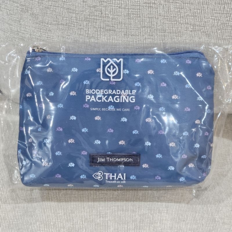 กระเป๋า amenity kit จากสายการบินไทย BUSINESS CLASS