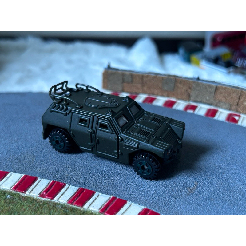 มือ 2 รถเหล็ก Tomy Tomica Jsdf Lav Light Armored