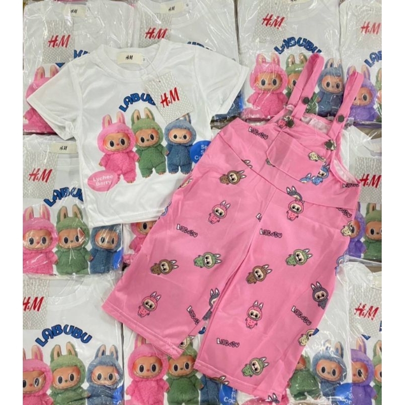 ชุด Set bubu เอี๊ยมคอตตอนผ้านิ่ม สีชมพูพร้อมส่ง ลายน่ารัก​ ทั้งชุด​ เสื้อ+เอี๊ยม