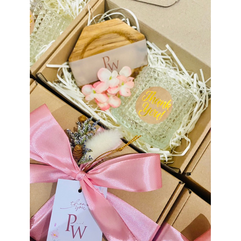 ของรับไหว้ผู้ใหญ่ ของรับไหว้งานแต่งไม่มีขั้นต่ำ ชุดขอบคุณ ชุดแก้วเคกเทล+ที่รองแก้ว