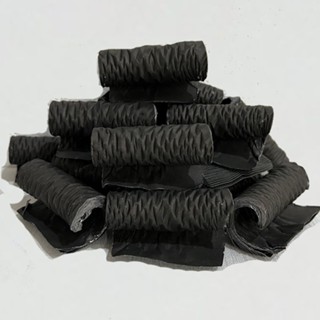 กลีบอัดสีดำ 80 แกรม ทำดอกไท้จันทน์