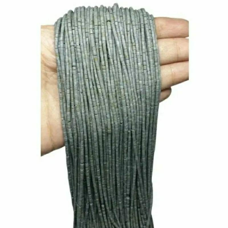 หินฮาวไลท์ สีเทา 1 เส้น เม็ดขนาด 2มม. 1 Strand of Gray Howlite Seed Tube Heishi beads 2mm Jewelry Making Supplies
