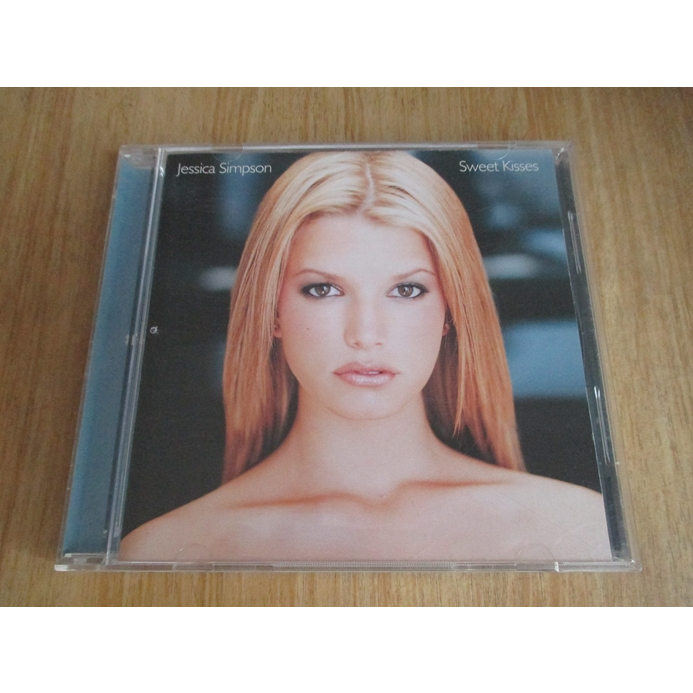 CD Jessica Simpson อัลบั้ม Sweet Kisses (แผ่นมือสอง)