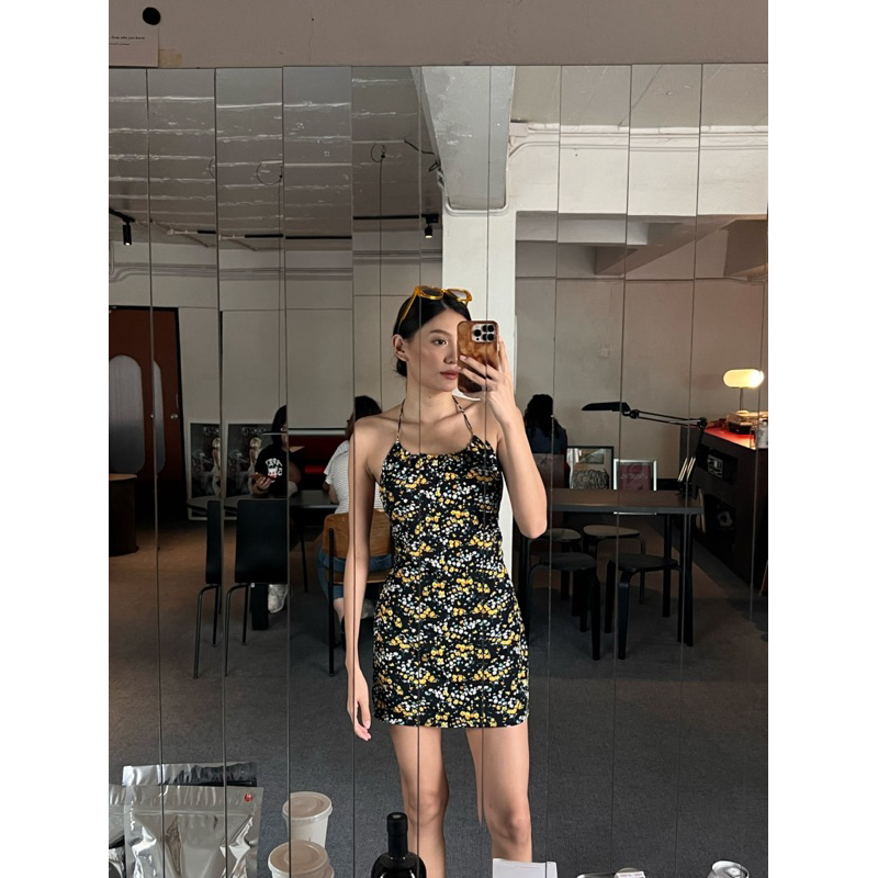 mini dress มินิเดรสมัดคอ สม๊อคหลัง