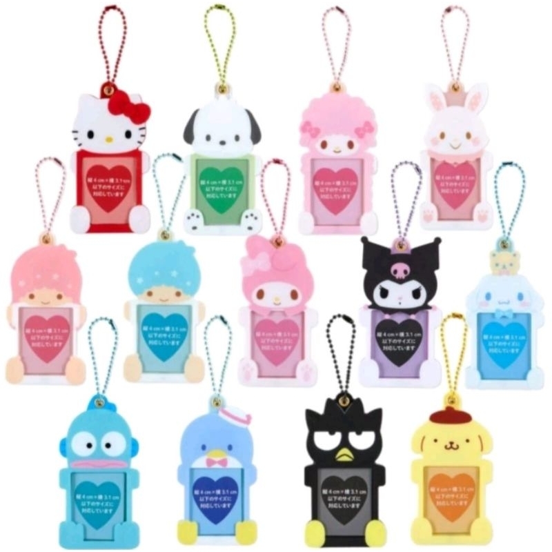 🩷พวงกุญแจใส่รูปได้ Sanrio frame card holder,hard card case มีแม่เหล็กที่มือและเท้าทำให้ติดกับอีกอันได้🩷