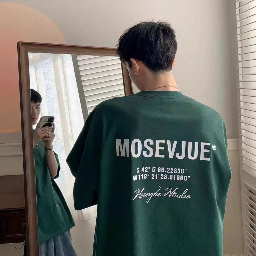 เสื้อยืดคอกลมสไตล์เกาหลีขนาดใหญ่พิมพ์ลายการ์ตูนสำหรับผู้ชายและผู้หญิง ทรงหลวม สวมใส่สบาย เหมาะสำหรับช้อปปิ้ง