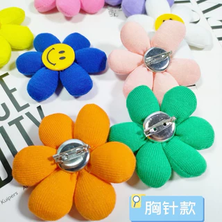 เข็มกลัดดอกไม้สีสดใส ติดกระเป๋า นุ่มนิ่ม ของขวัญ นุ่มนิ่ม ลายการ์ตูนน่ารัก สไตล์เกาหลี