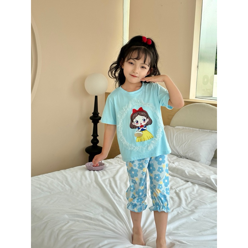 ชุดเซ็ท 2 ชิ้น ลายเจ้าหญิง + กางเกงขาจั๊มลายดอก - รูปที่ 4