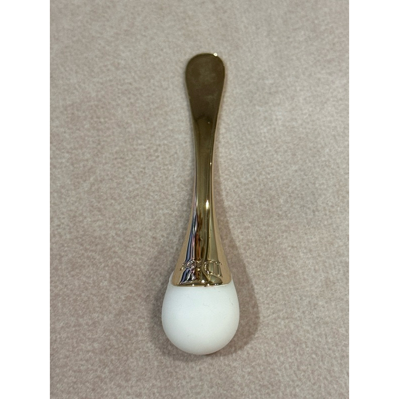 ส่งต่อที่นวด eye cream dior ขายรวม แปรงกับพัฟ Laula mercier