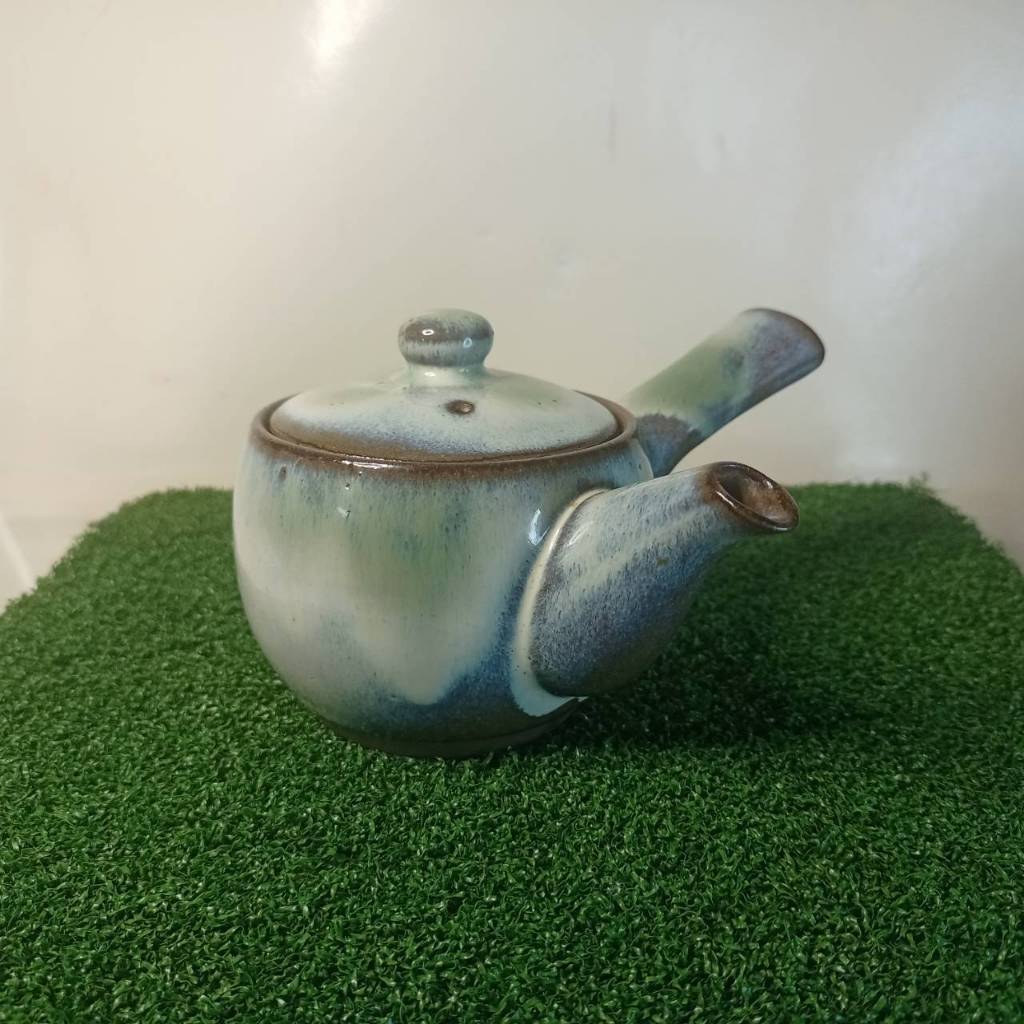 Teapot Kyusu Takoname Kyushu white sugar coating 250 Ml