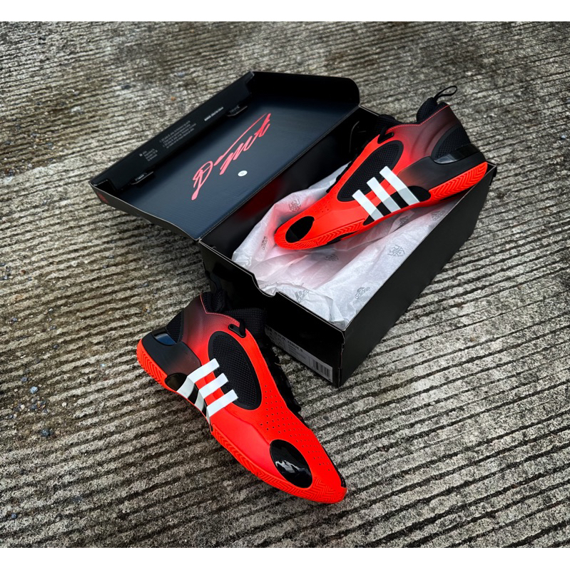 ลดเพิ่ม 30% ทักแชทรับโค้ด Adidas DON ISSUE 5 " IE8326 " ของแท้ ป้ายไทย