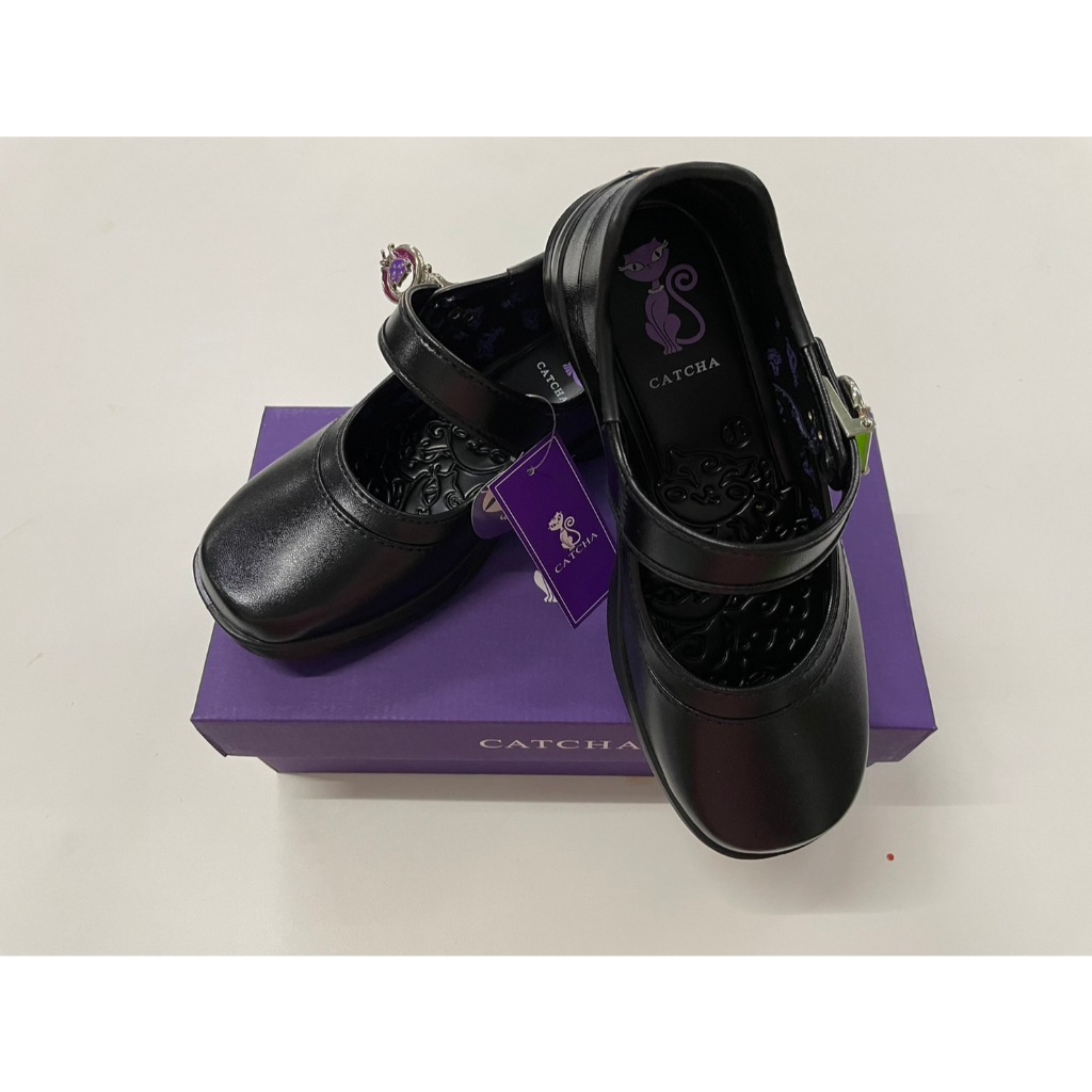 รองเท้านักเรียนหญิง CATCHA
