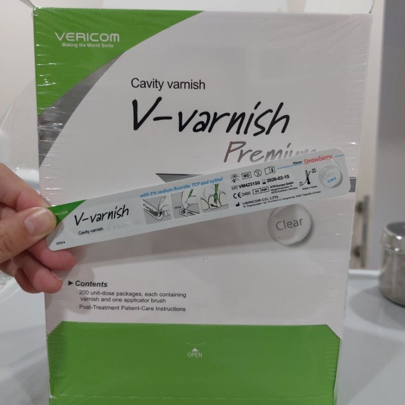 fluoride varnish ฟลูออไรด์ V varnish