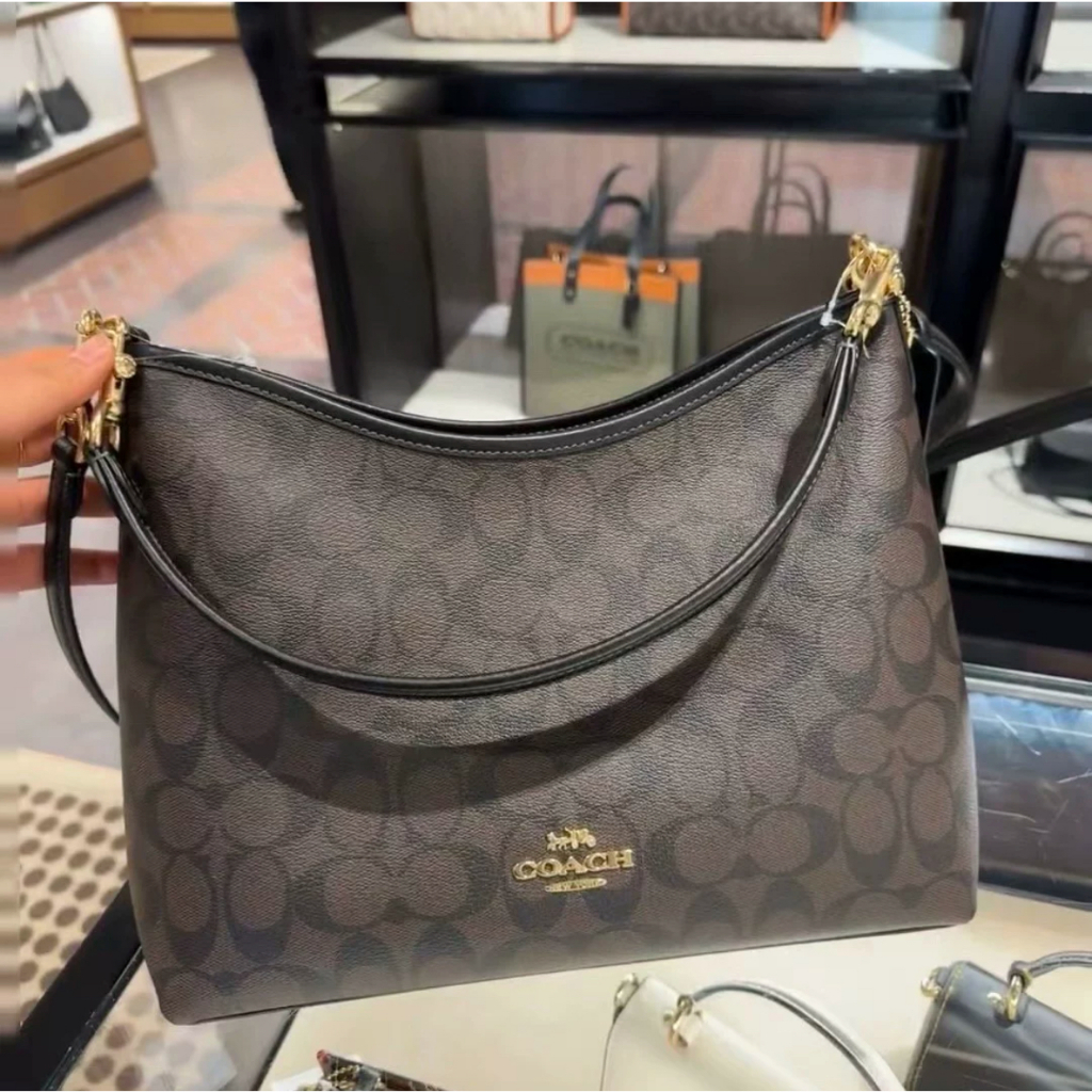 แท้💯%/Outlets ปลอดภาษี กระเป๋าสะพายข้างผู้หญิง Coach CR149 กระเป๋าถือ กระเป๋าสะพายไหล่ ทรงโท้ท สําหรับสตรี