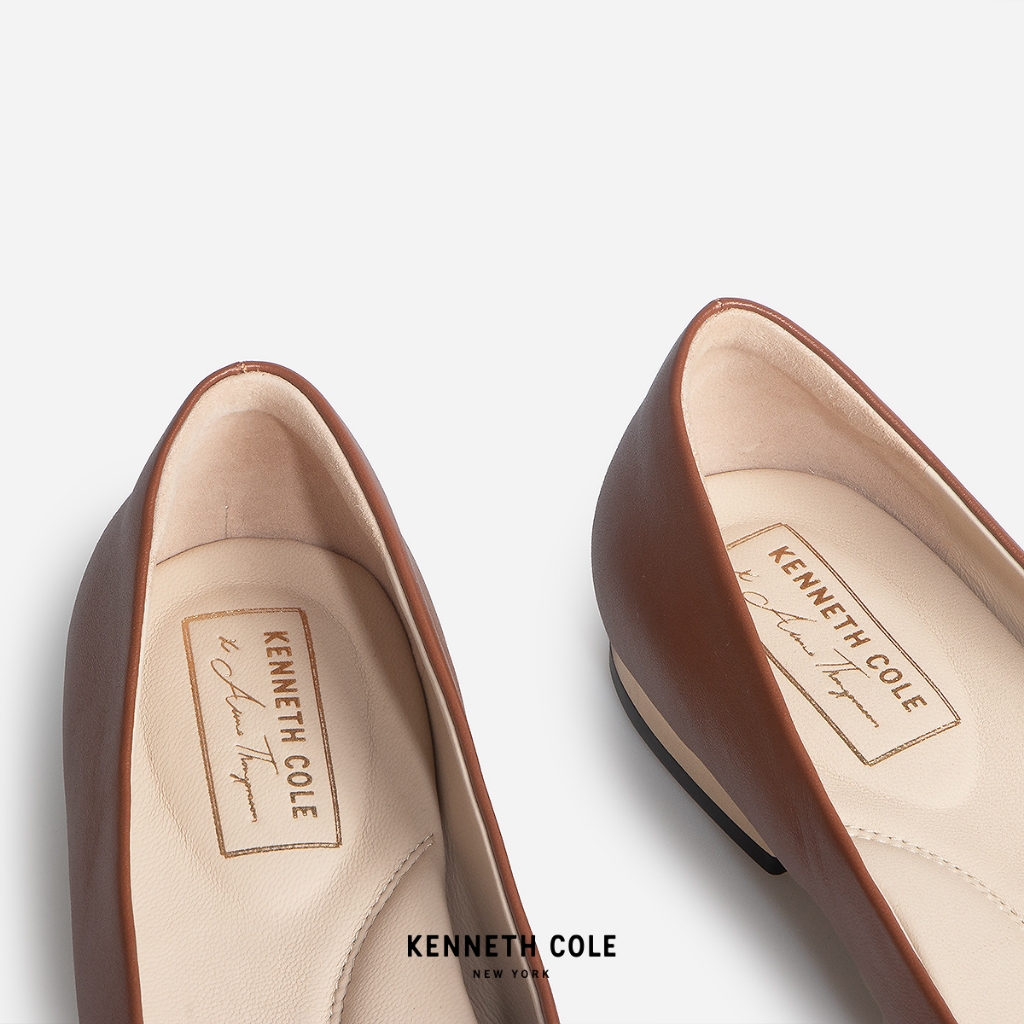 KENNETH COLE x ANNE THONGPRASOM รองเท้าส้นแบนผู้หญิง รุ่น ASTAIRE FLATS SIENNA สีน้ำตาลอ่อน ( FLT - KF14077LE-204 ) - รูปที่ 2