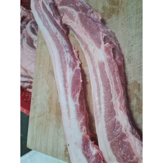 หมูสามชั้นเส้น 970-1000g.🐷🔥 🚛เหมาค่าส่ง ฟรีกล่องโฟม!! ทุกจังหวัดทั่วไทย🎉 หมูสามชั้น สามชั้น