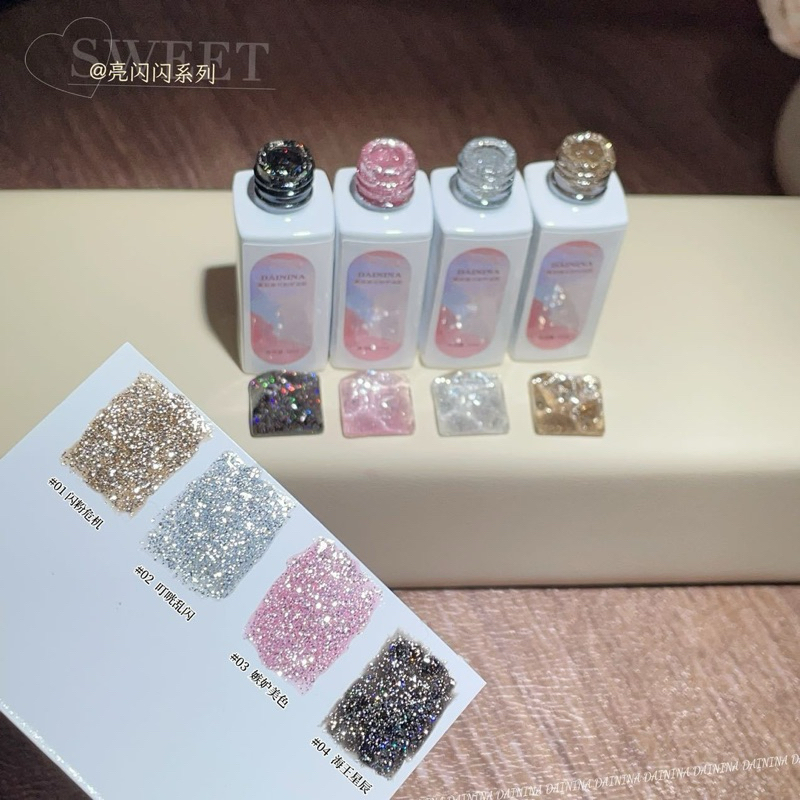 เซตสีทาเล็บเจลกริตเตอร์ 4 สี สีแน่น สวย สินค้าพร้อมส่งในไทย