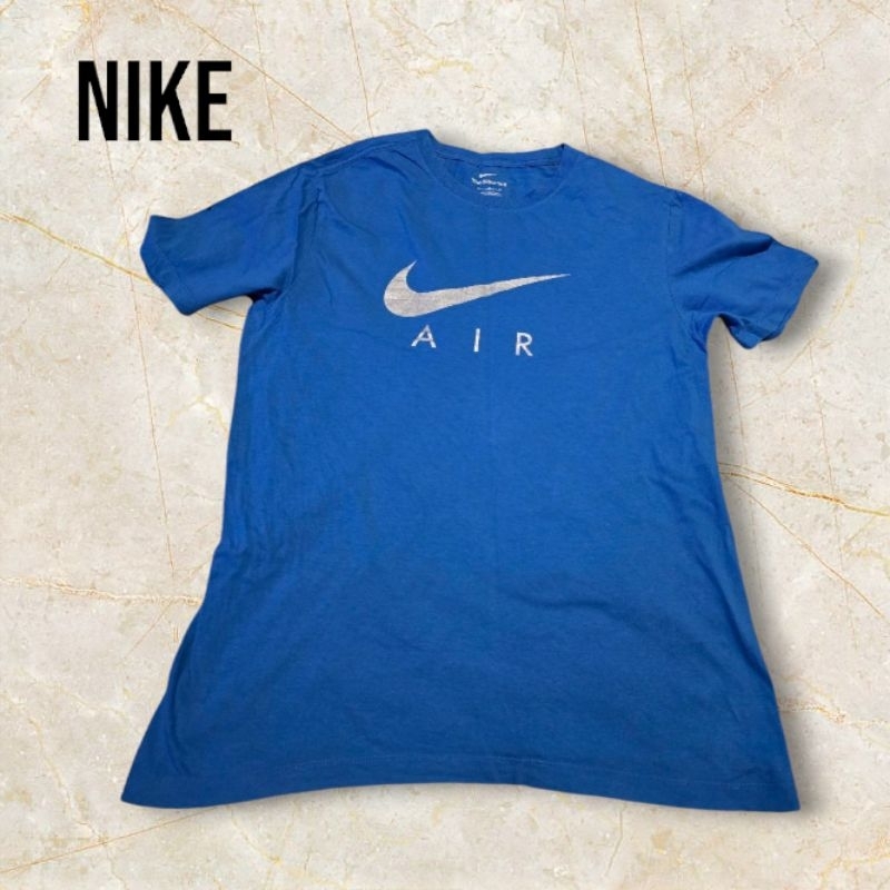 เสื้อยืดคอกลม Nike สีฟ้า ด้านหน้าสกรีนNikeAir ผ้านิ่ม ไม่ร้อน ดูก่อนสั่งซื้อ