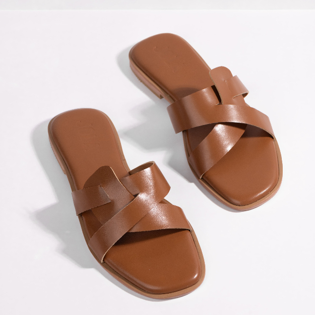 Pukpik รองเท้าแตะ สุดนุ่ม สวยหรู พร้อมส่ง