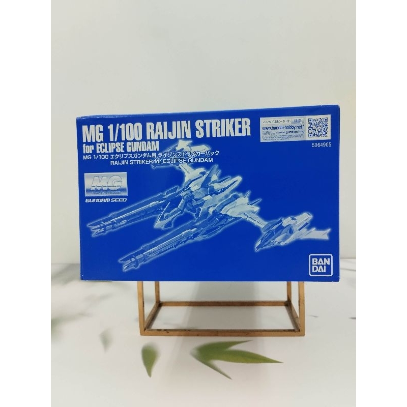 (พร้อมส่ง)(กล่องมีตำหนิตามรูป) P-Bandai MG 1/100 Raijin Striker for Eclipse Gundam
