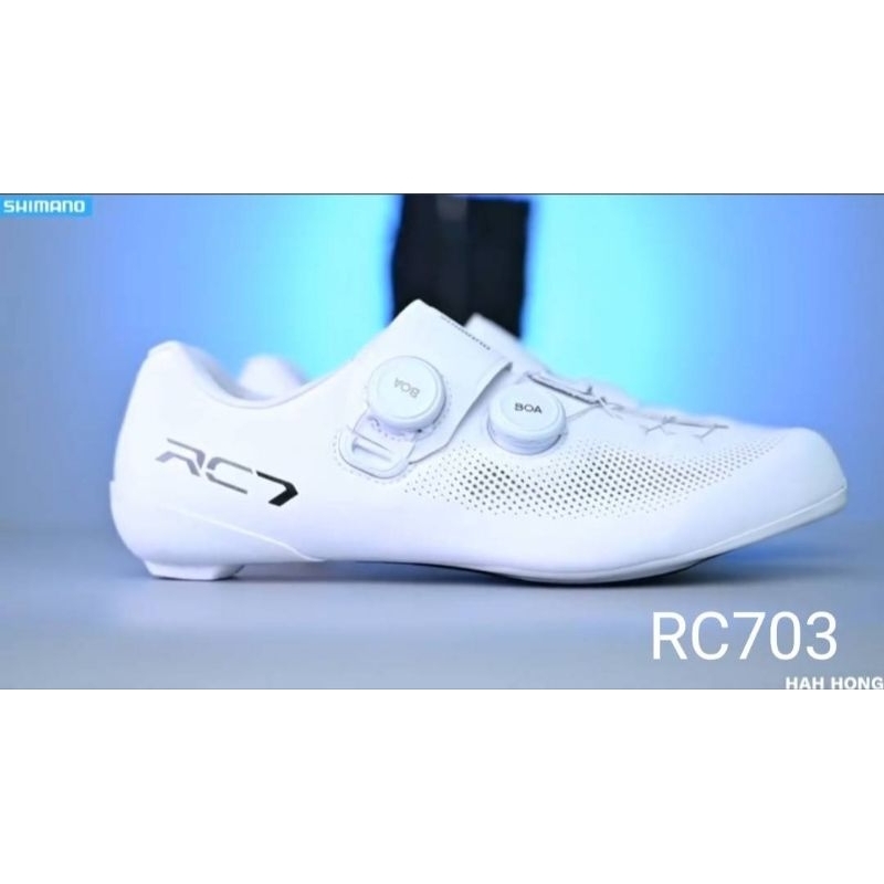 SHIMANO RC703 WIDE Cyling Shoes รองเท้าเสือหมอบพื้นคาร์บอน