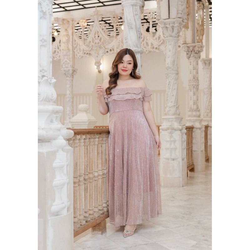 BBWshopเดรสอัดพลีทชมพูนู้ด