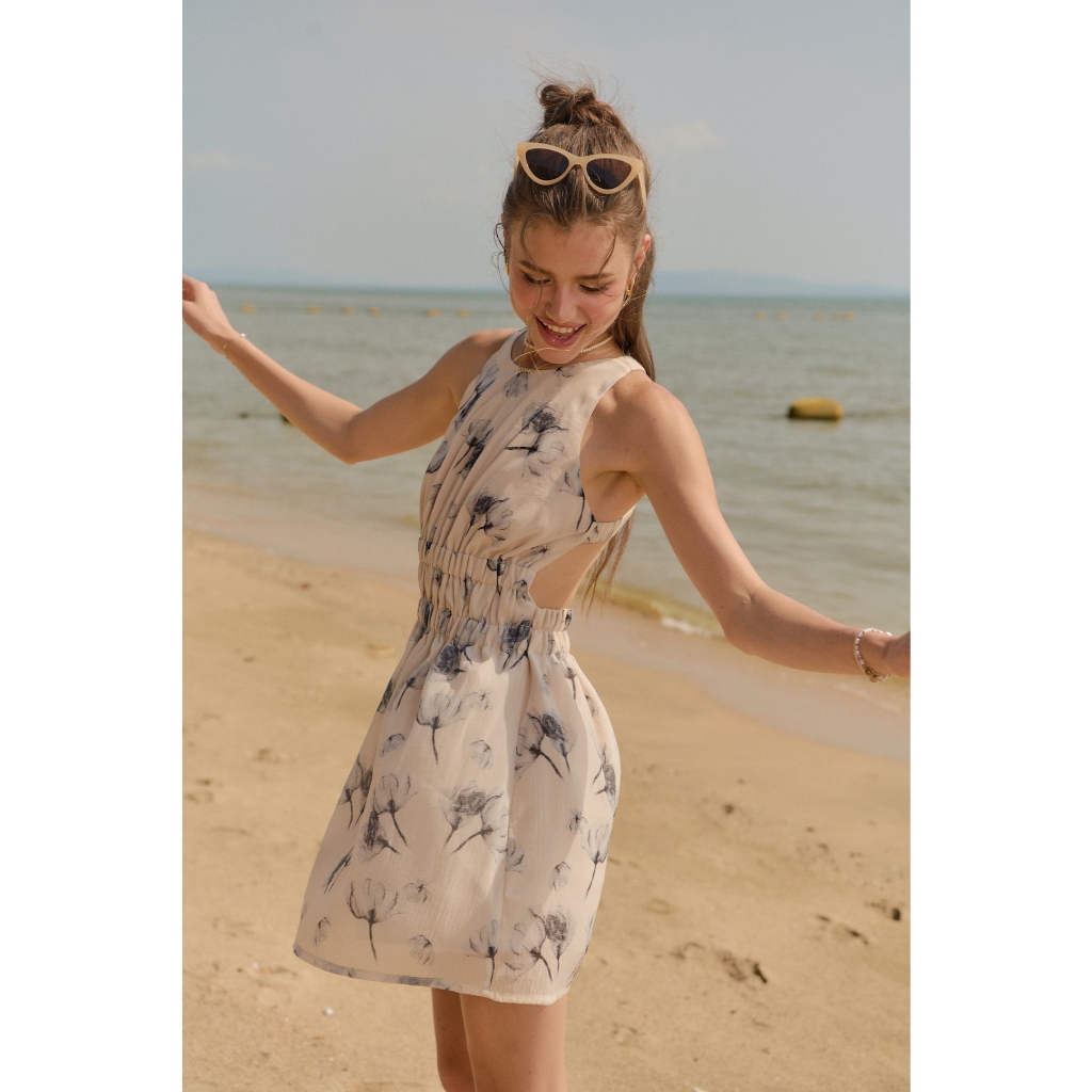nichii - Greece Dress เดรสสั้นเปิดหลัง
