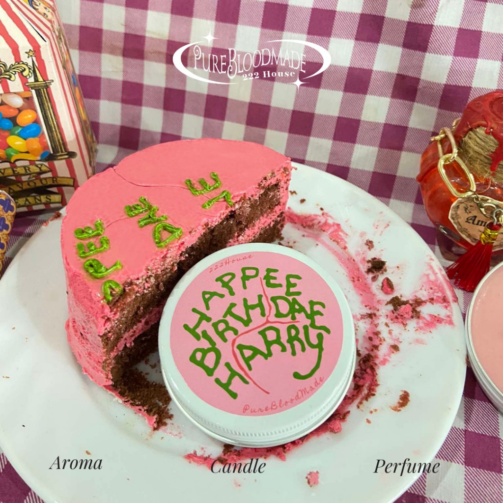 เทียนหอม Harry Potter – กลิ่น “Happee Birthdae Harry” ขนาด 60ml. (มีโปสการ์ดแถม)
