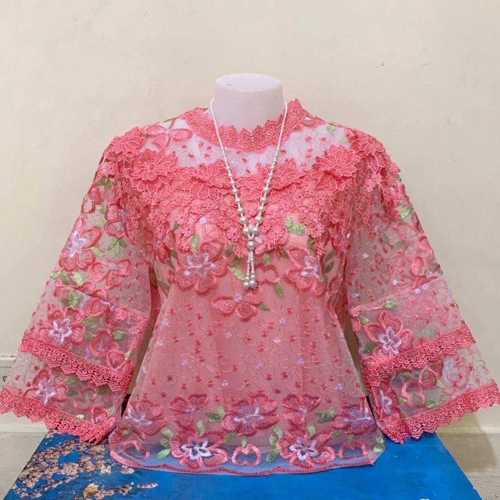เสื้อลูกไม้ซีทรู รอบอก38-42/44-46/48-52นิ้ว มี3ไซส์ ฟรีไซส์มีซับใน ใส่งานบุญ งานแต่ง งานบวช แขนระบาย