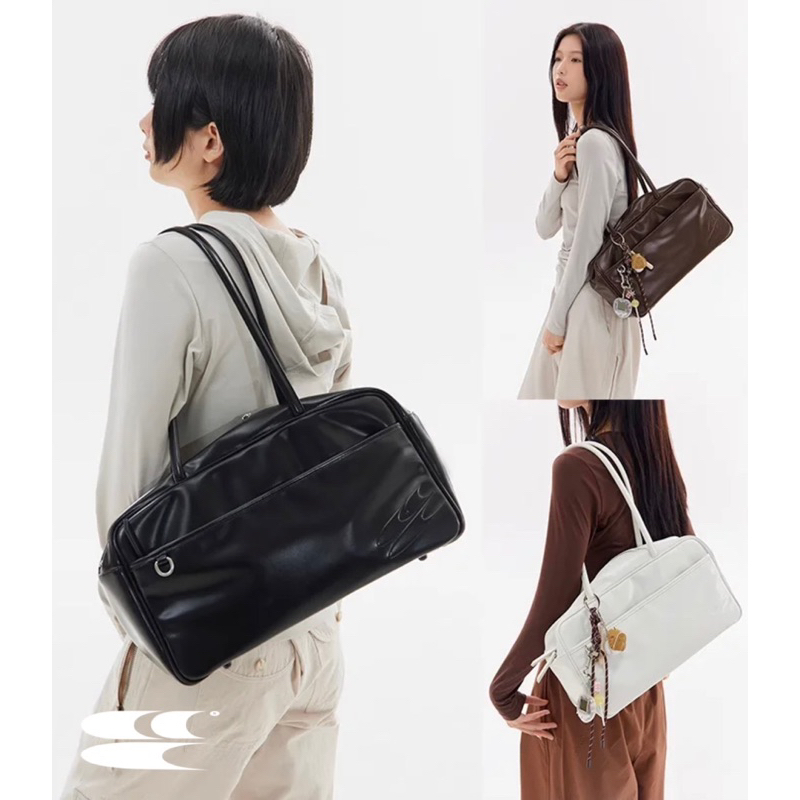 CryingCenter กระเป๋าสะพายข้าง/สะพายไหล่ใบใหญ่ Old School Bag