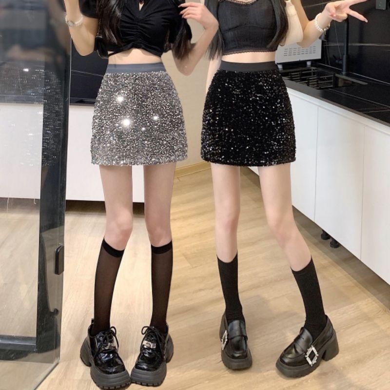 Q/3พร้อมส่งจากไทย) กระโปรงกำมะหยี่กลิตเตอร์ กระโปรงประดับเลื่อม วิบวั๊บ สวยมากๆ ทรงเอ เอวสูง ผ้าดีมาก ใส่แล้วสวยไม่อ้วน