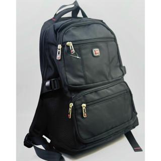 Chinatown  Leather กระเป๋าเป้  Dakar สีดำขนาด Notebook แนวตั…