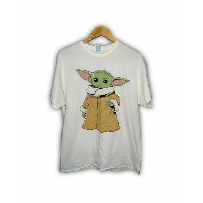 เสื้อยืดลาย Baby Yoda