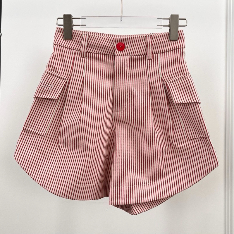 ส่งต่อ แบรนด์Atipa กางเกงขาสั้น ทรงคาร์โก้ ลายทาง ทรงสวย