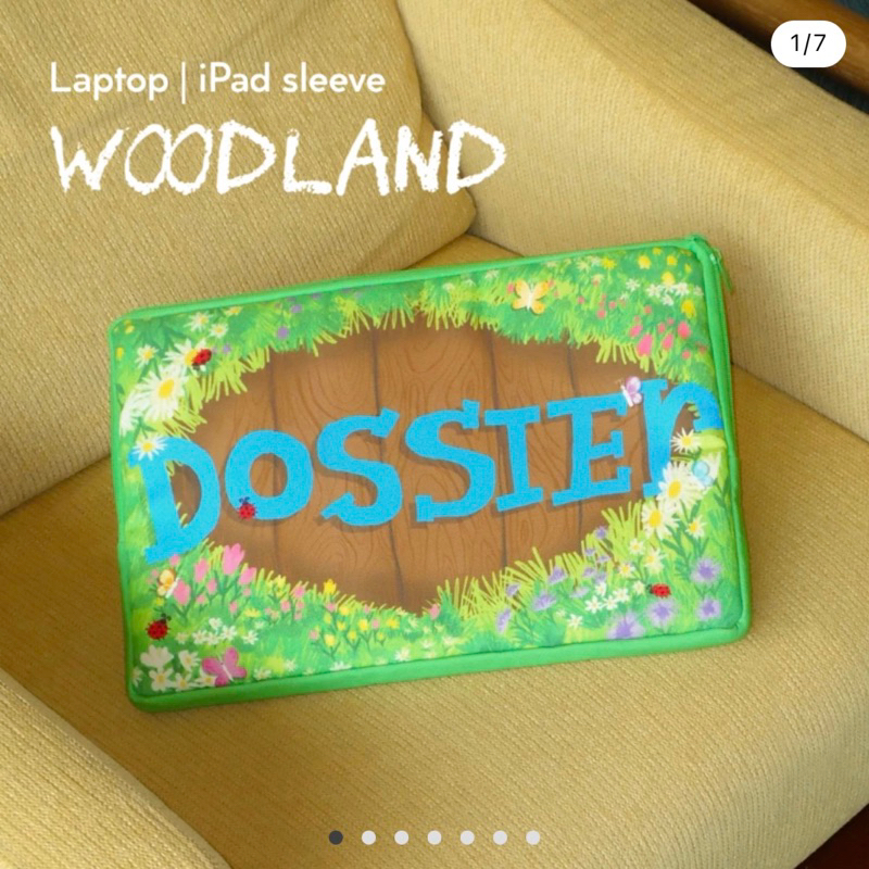 [พร้อมส่ง] HIDEMYHELLO - Woodland laptop sleeve (กระเป๋า iPad MacBook tablet laptop)