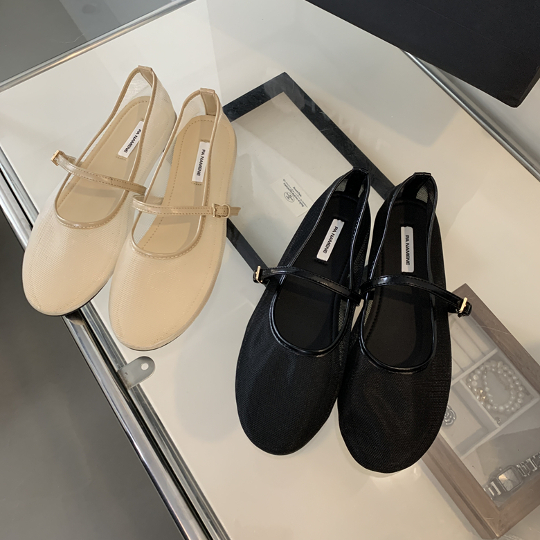(พร้อมส่ง/Pre Order) รองเท้า รุ่น Ritz Shoes มี 2 สี | PENN STUDIO