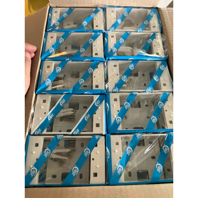 Thumbnail 9