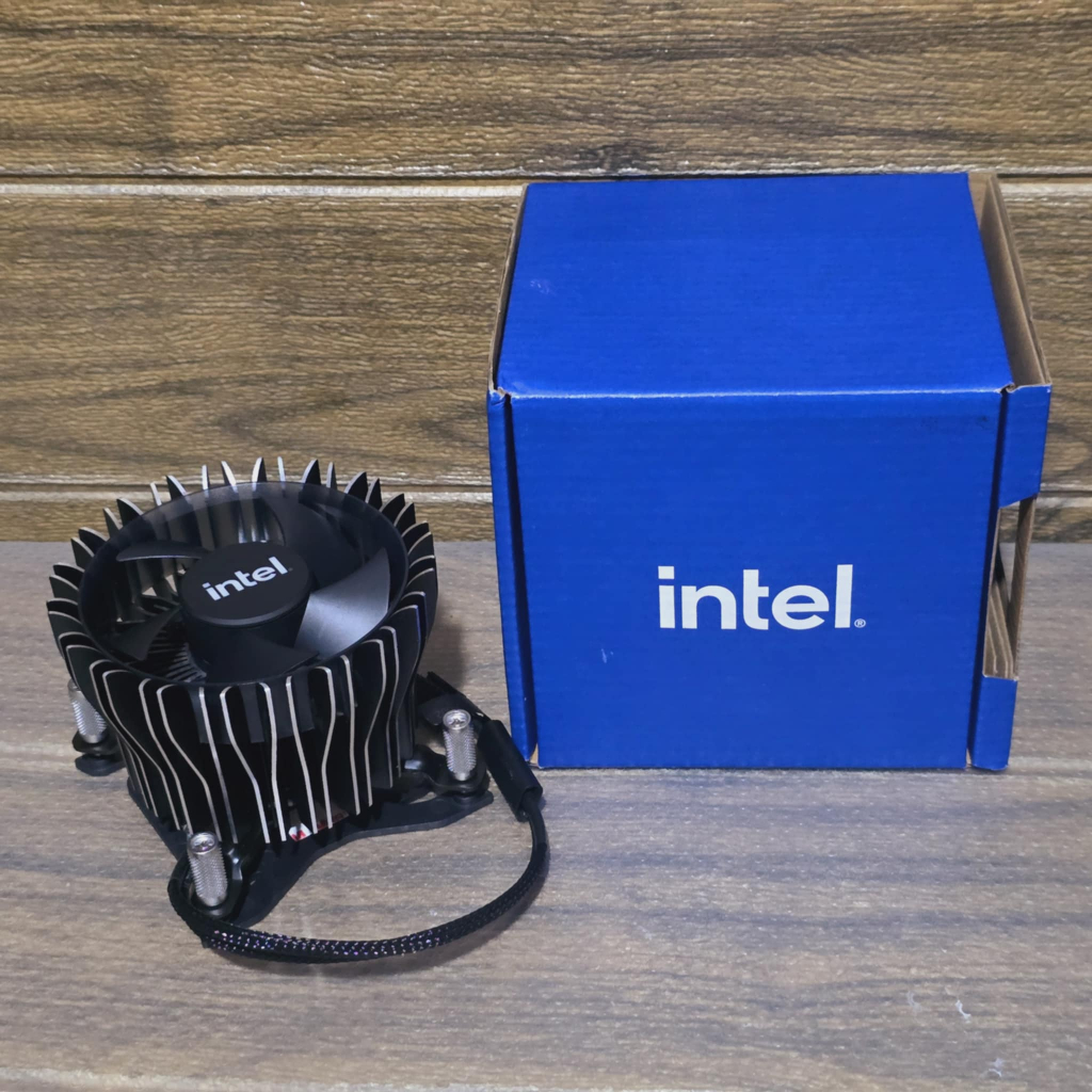 INTEL CORE i9 STOCK COOLER (พัดลมซีพียู)  มือ2 (มีกล่อง) ประกัน 7 วัน