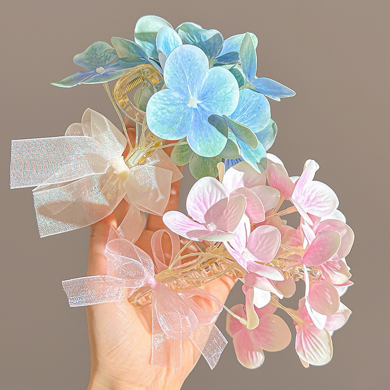 [พร้อมส่งทันที] กิ๊ฟดอกไฮเดรนเยีย ชุดราตรี ชุดเพื่อนเจ้าสาว ติดผมงานราตรี